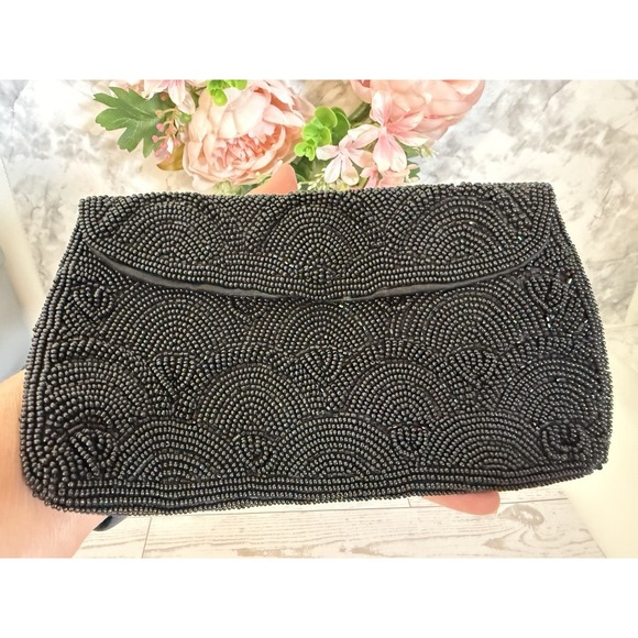 Hato Hasi Black Beaded Vintage Japan Satin Lined Clutch Evening Formal Purse EUC